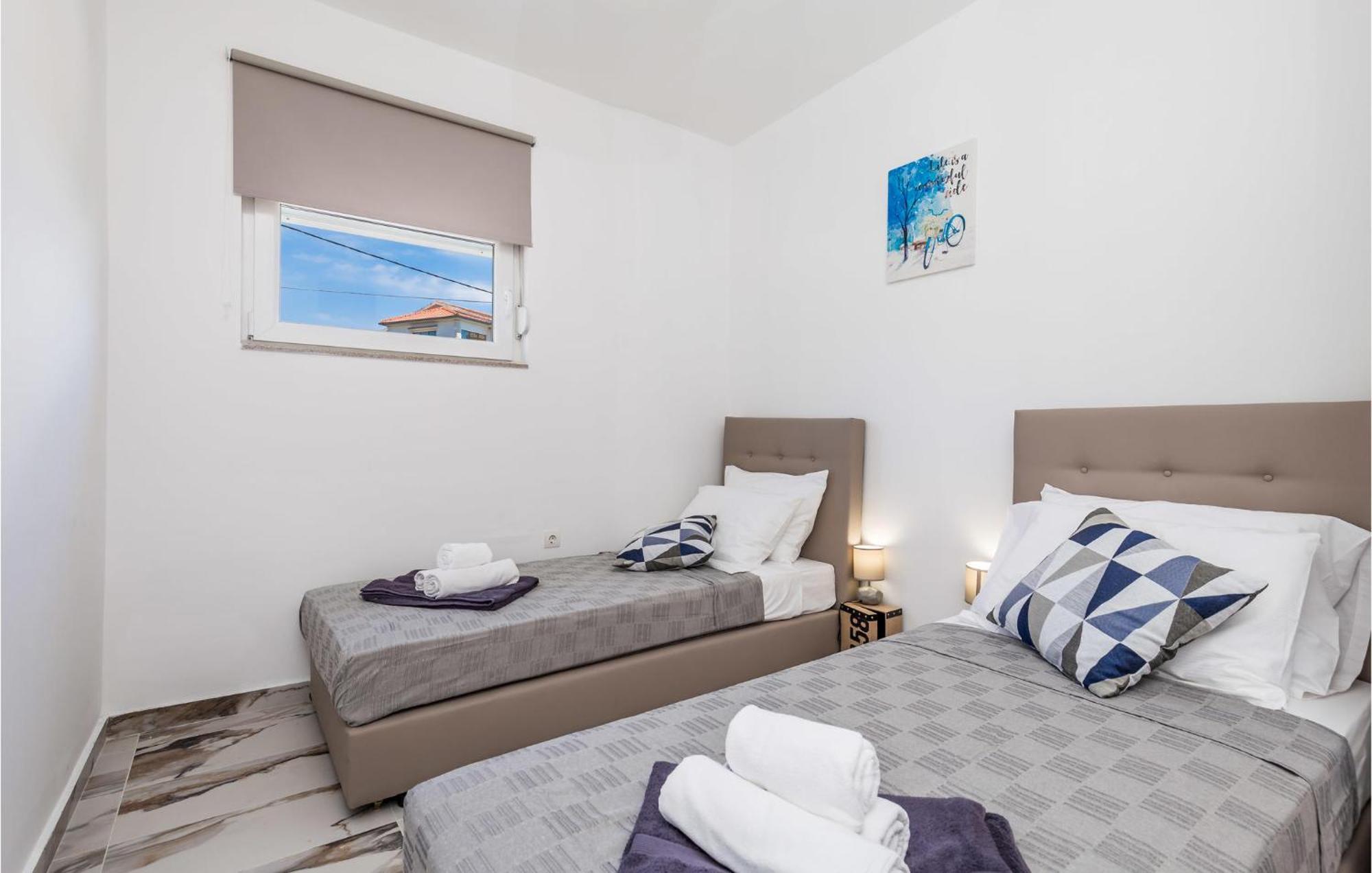 2 Bedroom Amazing Apartment In Rijeka Dış mekan fotoğraf